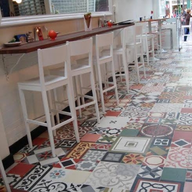 NHÀ HÀNG TẠI ĐỨC